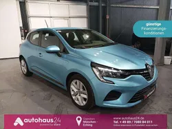 Blau Gebraucht 2021 Renault Clio V SE Kleinwagen | 12.440 € (Fairer Preis)