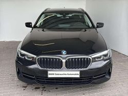 Schwarz Gebraucht 2022 BMW 520 Sport Line Kombi | 25.889 € (Superpreis)