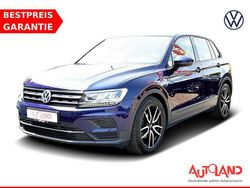 Blau Gebraucht 2017 VW Tiguan Trendline SUV | 21.490 € (Teuer)