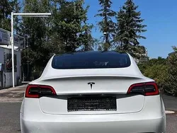 Gebraucht 2023 Tesla Model 3 Limousine | 23.000 € (Superpreis)