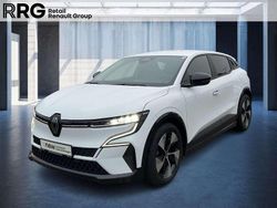 Weiss (weiß) Gebraucht 2022 Renault Megane E-Tech Equilibre Limousine | 16.990 € (Guter Preis)