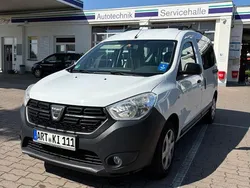 Weiß Gebraucht 2017 Dacia Dokker Essentiel Van | 6.550 € (Fairer Preis)