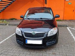 Schwarz Gebraucht 2008 Skoda Fabia Ambiente Kleinwagen | 3.200 € (Fairer Preis)