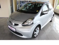 Silber Gebraucht 2008 Toyota Aygo Cool Kleinwagen | 2.222 € (Fairer Preis)