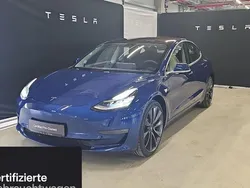 Blau Gebraucht 2020 Tesla Model 3 Performance Limousine | 24.900 € (Guter Preis)