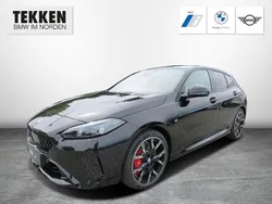 Schwarz Neu 2025 BMW 120 M Sport Kleinwagen | 42.590 € (Teuer)