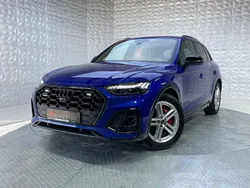 Blau Gebraucht 2024 Audi Q5 Competition SUV | 59.990 € (Teuer)