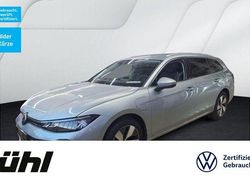 Oyster silver metallic Gebraucht 2025 VW Passat Business Kombi | 34.980 € (Guter Preis)