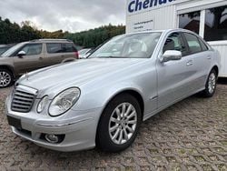 Silber Gebraucht 2006 Mercedes E200 Limousine | 5.990 € (Guter Preis)