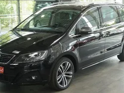 Schwarz Gebraucht 2020 Seat Alhambra FR-Line Van / Kleinbus | 38.491 € (Teuer)