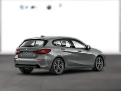 Metallic Gebraucht 2023 BMW 116 Sport Line Kleinwagen | 26.980 € (Etwas zu teuer)
