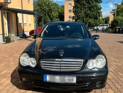 Schwarz Gebraucht 2005 Mercedes C180 Limousine | 3.550 € (Fairer Preis)
