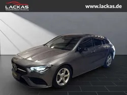 Mountaingrau met. Gebraucht 2020 Mercedes CLA200 AMG line Kombi | 24.950 € (Fairer Preis)