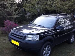 Schwarz Gebraucht 2002 Land Rover Freelander SUV | 4.150 €