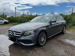 Grau Gebraucht 2017 Mercedes E220 Kombi | 15.900 € (Fairer Preis)