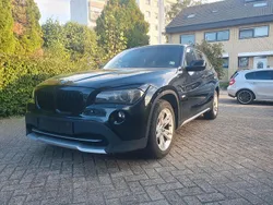 Schwarz Gebraucht 2010 BMW X1 SUV | 4.890 €