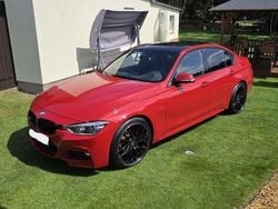 Rot Gebraucht 2016 BMW 320 M Sport Limousine | 28.000 €