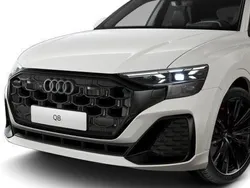 Weiß Gebraucht 2025 Audi Q8 S-Line SUV | 89.950 € (Etwas zu teuer)
