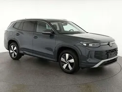 Delfin grau metallic Neu 2025 VW Tayron Life SUV | 44.045 € (Guter Preis)