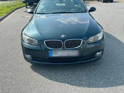Grün Gebraucht 2008 BMW 330 Cabriolet Cabrio | 9.000 €