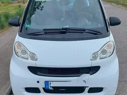 Weiß Gebraucht 2010 Smart ForTwo Coupé Coupé | 3.200 € (Fairer Preis)