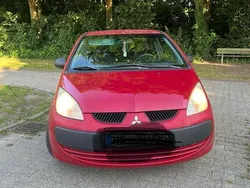 Rot Gebraucht 2005 Mitsubishi Colt Kleinwagen | 600 €