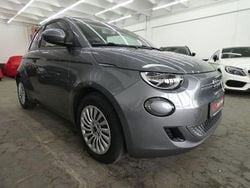 Grau Gebraucht 2022 Fiat 500e Action Kleinwagen | 11.499 € (Superpreis)