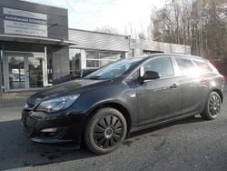 Schwarz Gebraucht 2015 Opel Astra Style Kombi | 4.750 € (Superpreis)