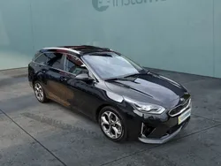 Schwarz Gebraucht 2021 Kia Ceed Sportswagon Platinum Kombi | 26.490 €