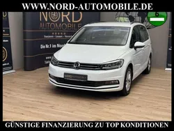 Weiß Gebraucht 2022 VW Touran Comfortline Van / Kleinbus | 26.900 € (Fairer Preis)