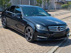 Schwarz Gebraucht 2011 Mercedes C350 Avantgarde Limousine | 24.350 €