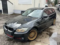 Black sapphire Gebraucht 2012 BMW 320 Kombi | 3.690 € (Superpreis)