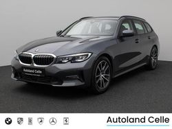 Mineralgrau metallicb39 Gebraucht 2020 BMW 330 Sport Line Kombi | 25.999 € (Guter Preis)