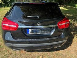 Schwarz Gebraucht 2014 Mercedes GLA250 SUV | 17.500 € (Teuer)