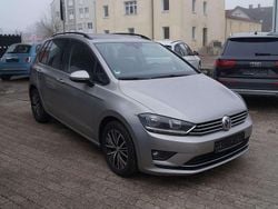 Tungsten silver metallic Gebraucht 2016 VW Golf Sportsvan Allstar Van / Kleinbus | 10.900 € (Fairer Preis)