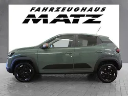 Grün Neu 2024 Dacia Spring Extreme Kleinwagen | 17.495 € (Guter Preis)