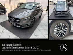Grau Gebraucht 2024 Mercedes B180 Progressive Van / Kleinbus | 31.899 € (Fairer Preis)