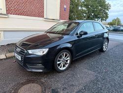 Schwarz Gebraucht 2013 Audi A3 Attraction Limousine | 7.000 €