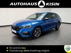 Blue metallic Gebraucht 2024 Skoda Octavia RS Kombi | 38.800 € (Fairer Preis)