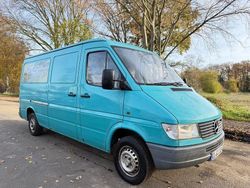 Grün Gebraucht 1996 Mercedes Sprinter Van | 6.999 € (Etwas zu teuer)