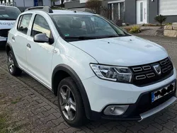 Weiß Gebraucht 2020 Dacia Sandero Essentiel Kleinwagen | 7.700 € (Guter Preis)