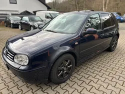 Blau Gebraucht 1998 VW Golf IV Highline Limousine | 1.100 € (Guter Preis)