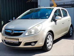 Gelb Gebraucht 2008 Opel Corsa Edition Limousine | 2.498 € (Guter Preis)