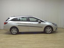 Silber Gebraucht 2019 Opel Astra Edition Kombi | 10.380 € (Guter Preis)