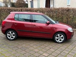 Rot Gebraucht 2009 Skoda Fabia Ambiente Kleinwagen | 2.850 € (Fairer Preis)