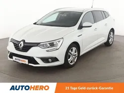 Weiß Gebraucht 2017 Renault Mégane GrandTour Business Kombi | 13.890 € (Fairer Preis)