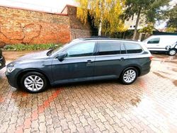 Grau Gebraucht 2015 VW Passat Kombi | 14.500 € (Fairer Preis)