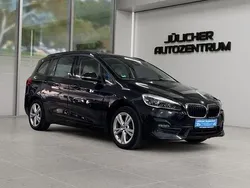 Schwarz Gebraucht 2019 BMW 220 Gran Tourer Sport Line Van / Kleinbus | 18.490 € (Fairer Preis)