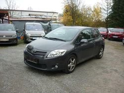 Grau Gebraucht 2011 Toyota Auris Life+ Limousine | 4.990 € (Superpreis)