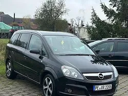 Schwarz Gebraucht 2004 Opel Zafira Van / Kleinbus | 1.000 €